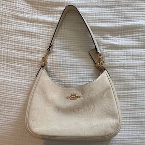 Coach Ivory Leather Shoulder Bag